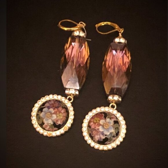 GLAMMY CHIC crystal drop earrings - Picture 2 of 2